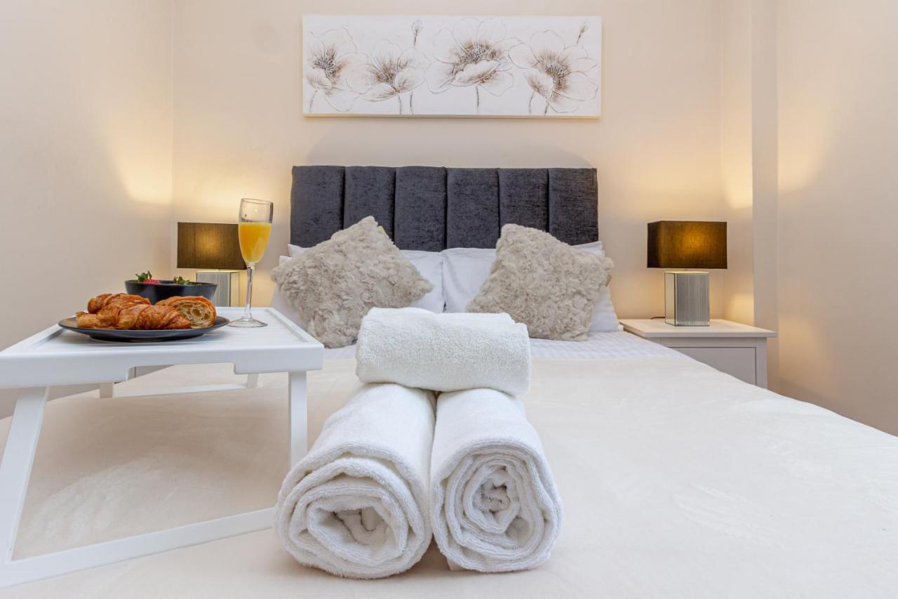 Guest Homes - Trinity Flat Вустер Екстер'єр фото
