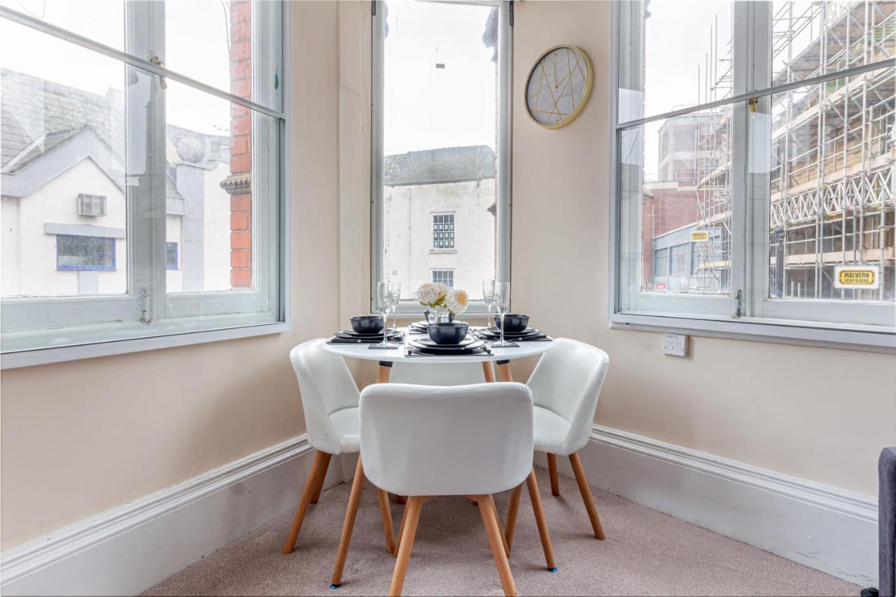 Guest Homes - Trinity Flat Вустер Екстер'єр фото